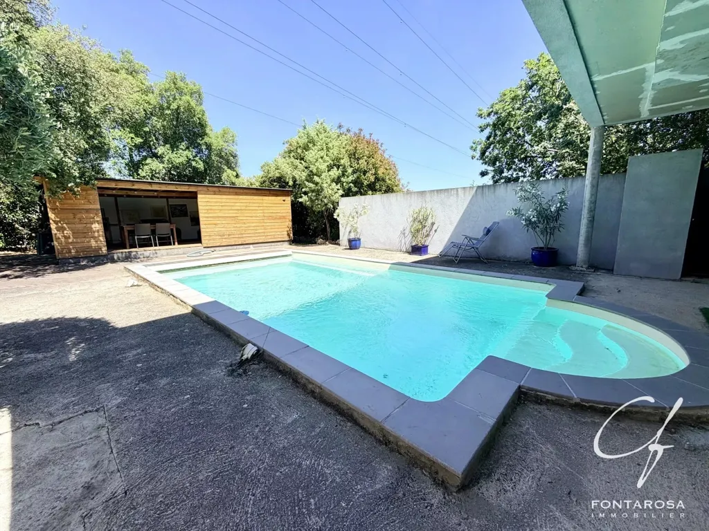 Piscine - Villa Luxueuse avec Piscine à Puget-sur-Argens