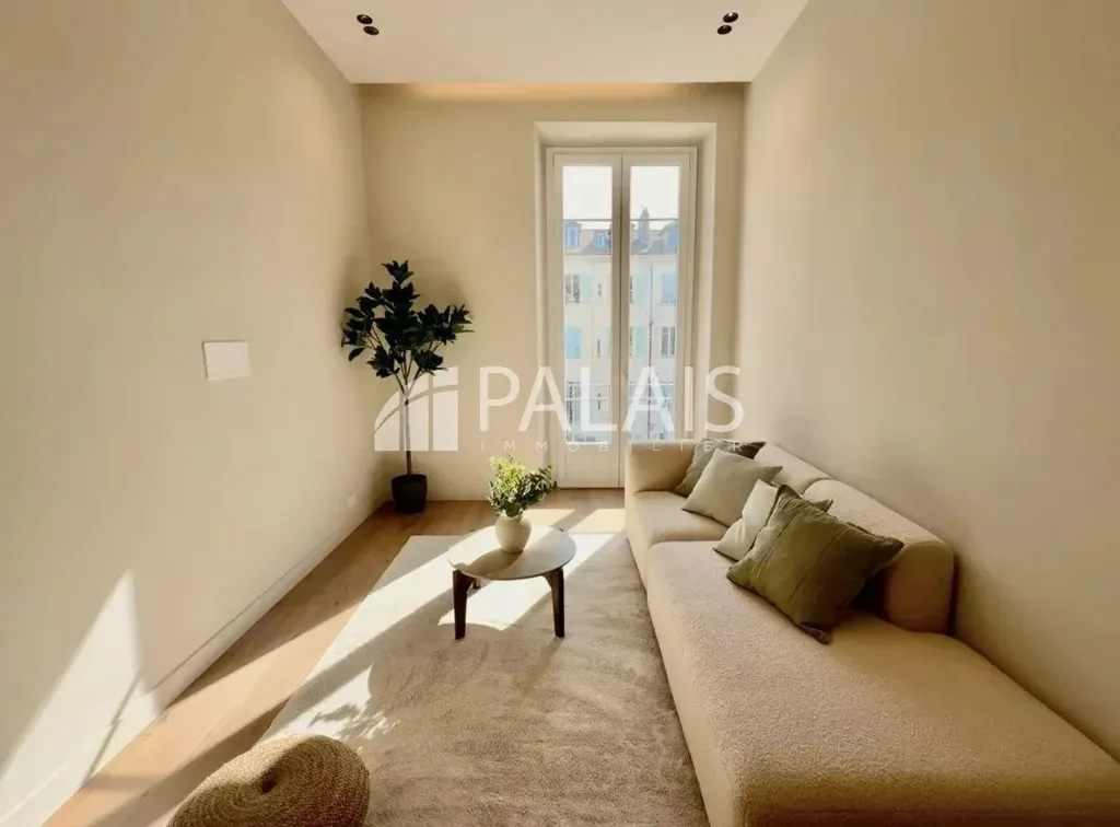 Elutuba - Renovated Flat with Balcony near Garibaldi