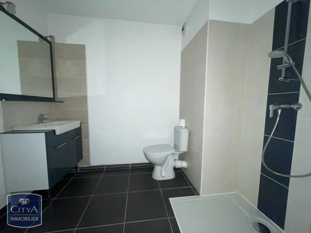 Bagni - Meubled Studio with Balcony in Toulon