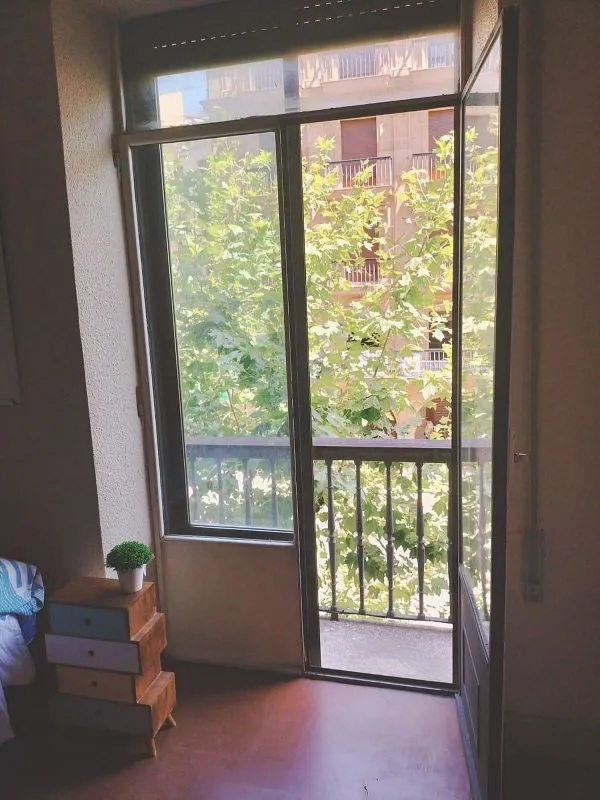 Chambres - Furnished Flat with Balcony in Salamanca