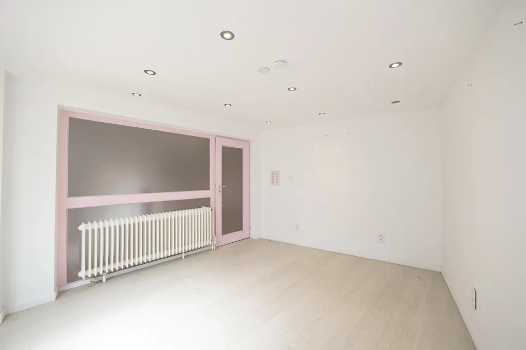 Toad - Commercial Space in Central Antwerp