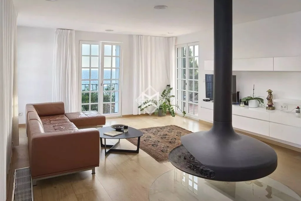 Séjour - Maison de Luxe avec Piscine à Théoule-sur-Mer