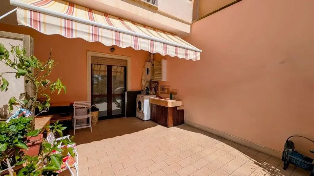 Terrass - Trilocale with Terrace in Sestu