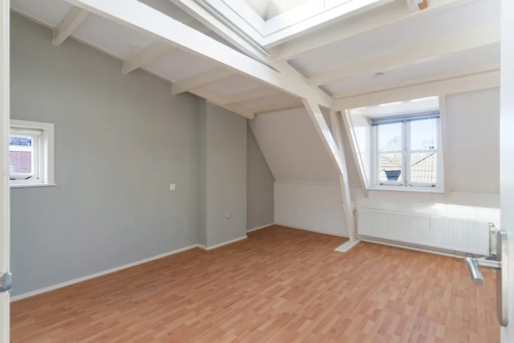 Pièces - Charming Apartment with Balcony in Utrecht