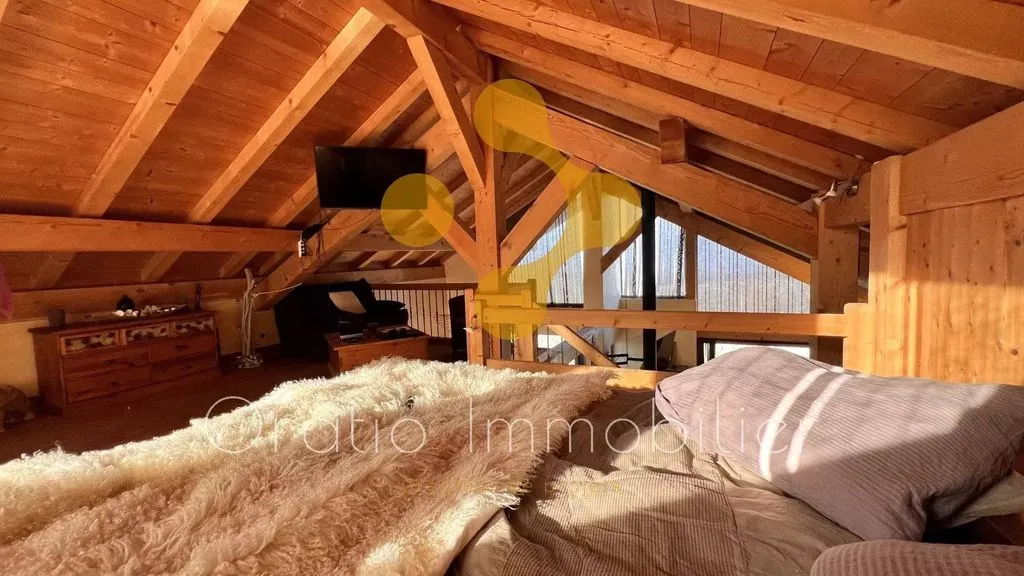 Pièces - Maison d'Architecte avec Piscine à Gruffy