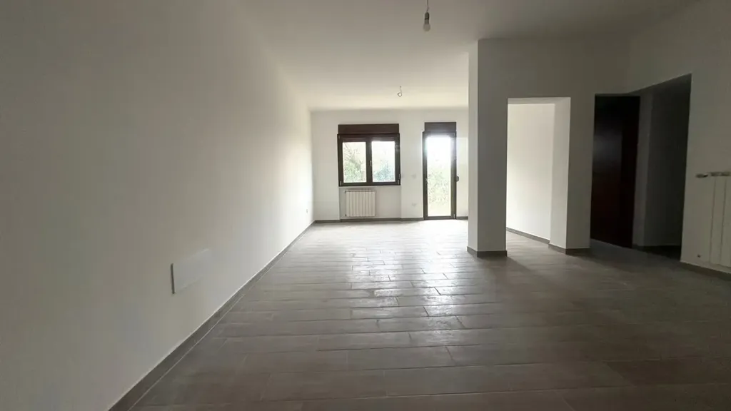 Toad - Rear-Attached Villa with Balcony in L'Aquila