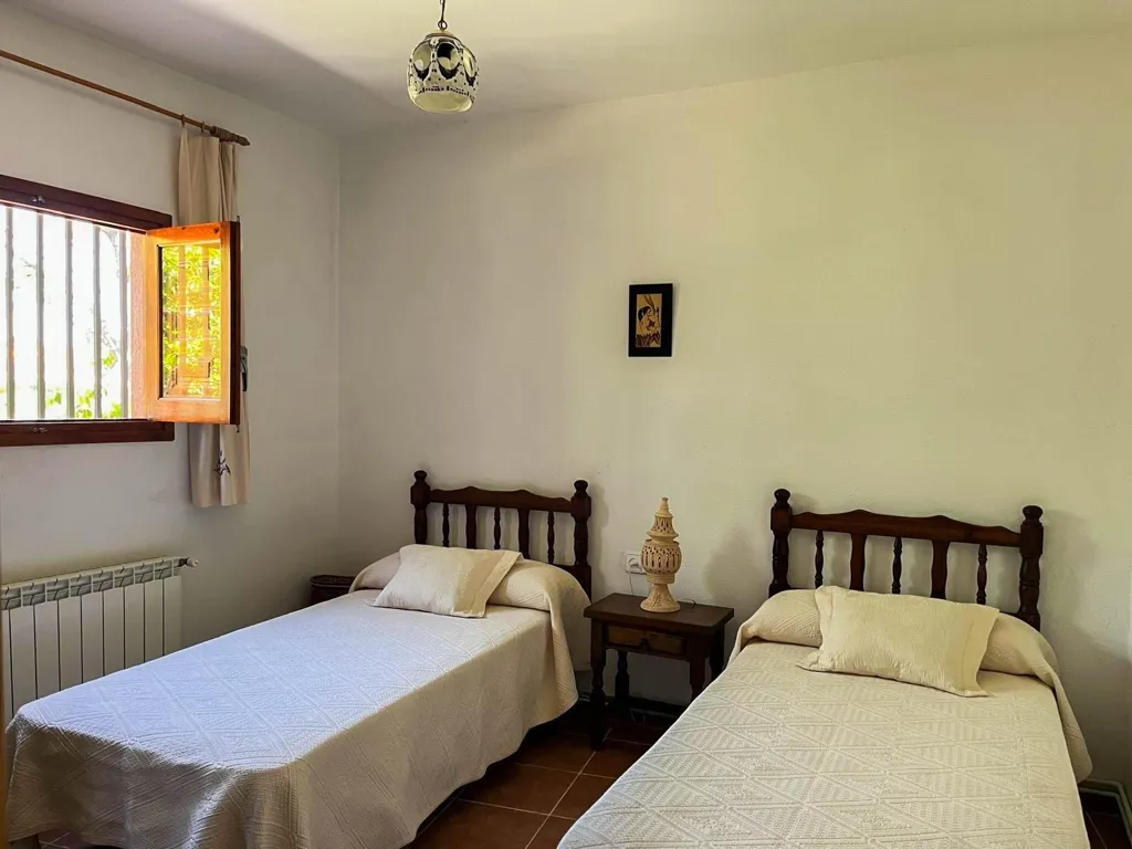 Magamistoad - Chalet with Pool in Esparreguera