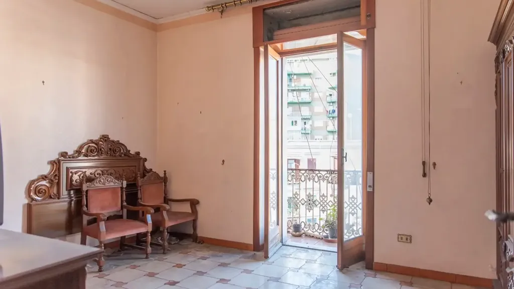 Magamistoad - Bright Two-Bedroom Apartment in Naples