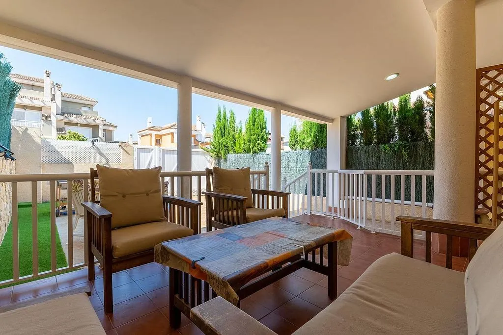 Terrass - Chalet with Pool and Terrace in Santa Pola