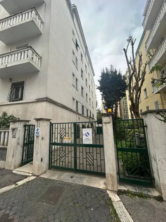 Esterno - Luxury Apartment with Elevator in Parioli, Rome