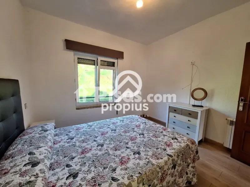 Chambres - Reformed 2-Bed Flat with Terrace in Cangas de Onís