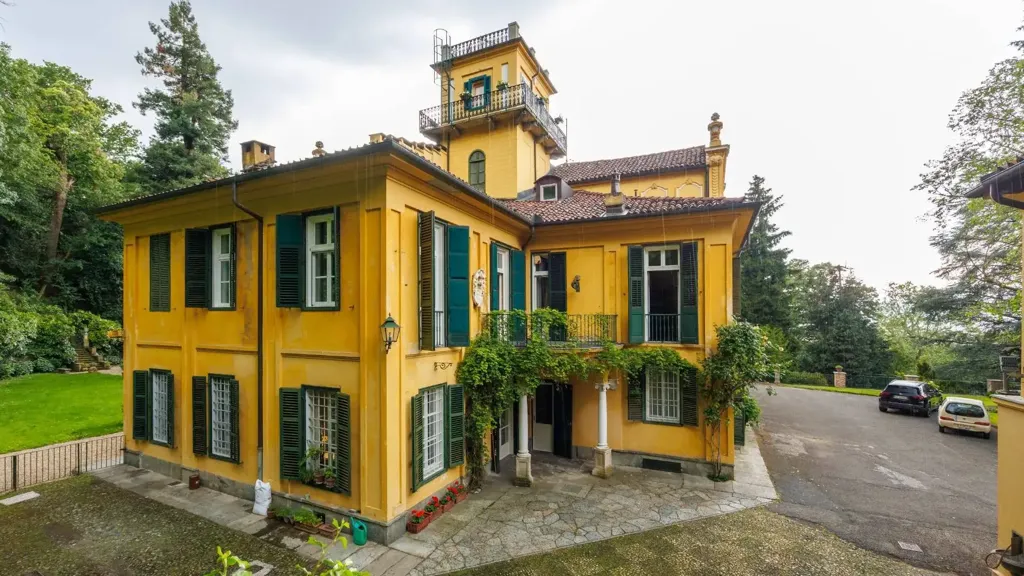 Extérieur - Historic Apartment with Panoramic Terrace in Turin
