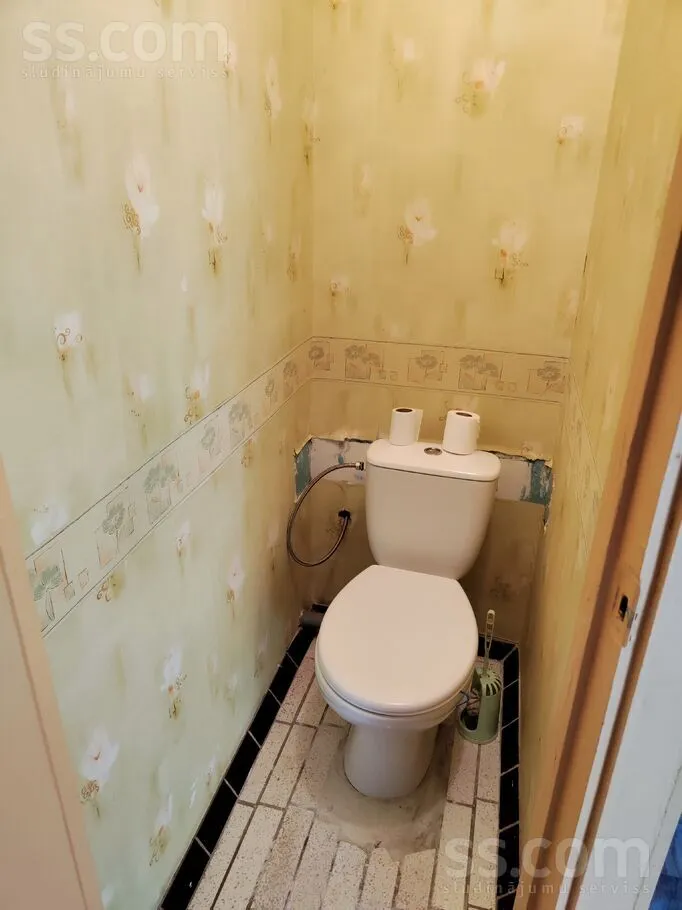 Vannitoad - Two-Bedroom Flat with Balcony in Daugavpils