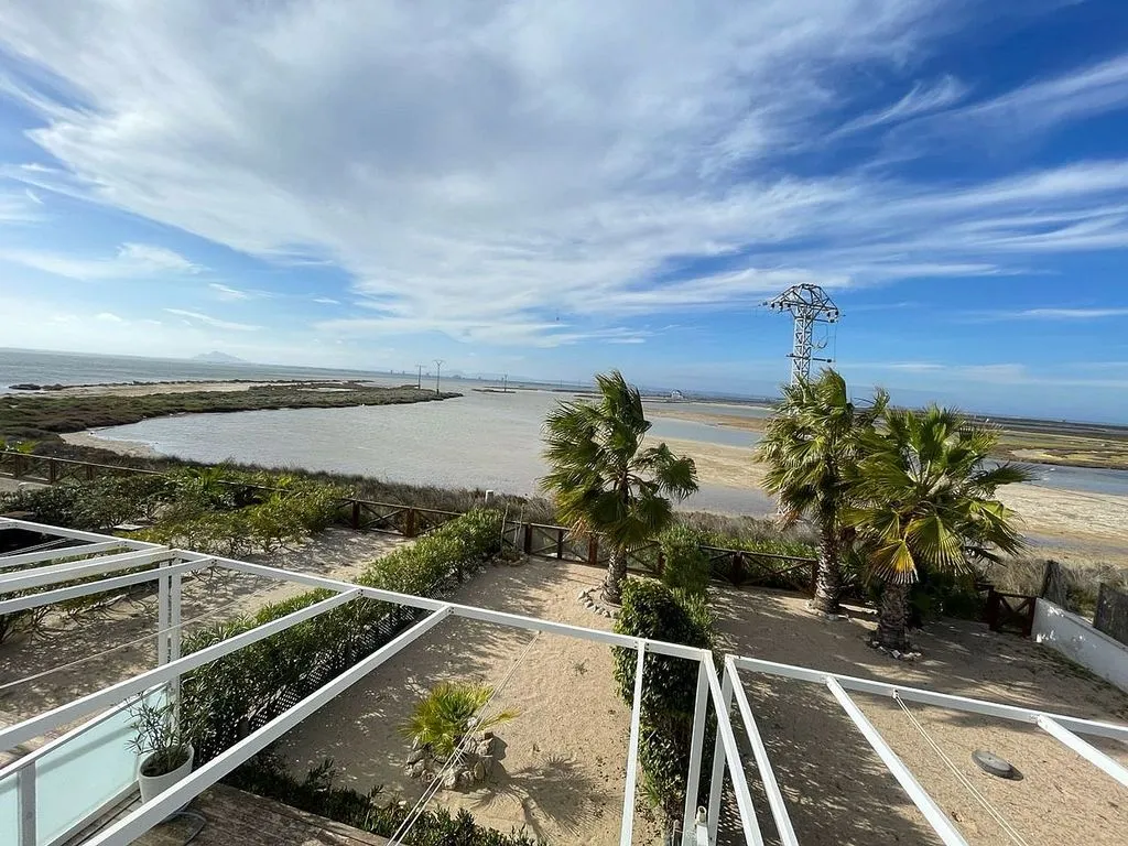 Terrasse - Modern Apartment with Sea View in Manga
