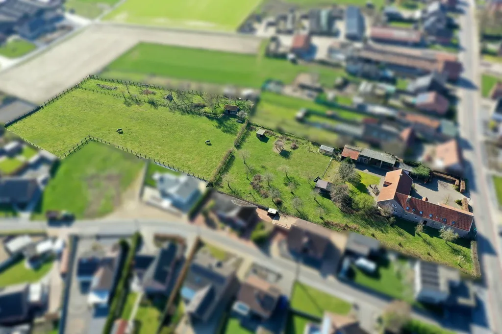 Vista aerea - Characterful Farmhouse with Stables in Dilsen-Stokkem