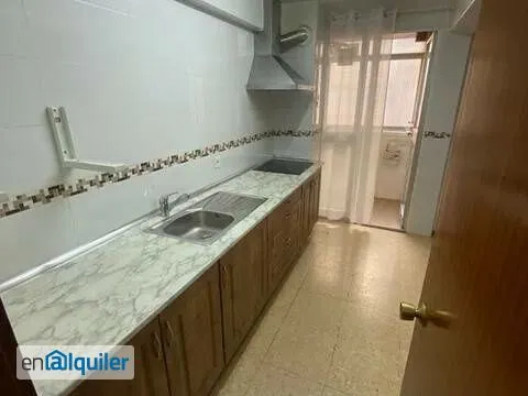 Köök - Large Flat with Terrace in Coimbra, Móstoles