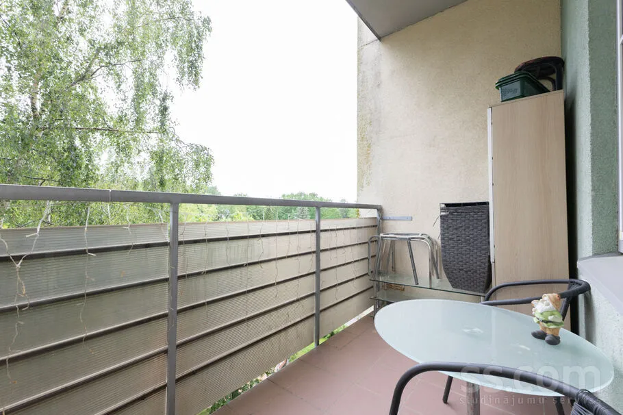 Balcon - Sunny Two-Bedroom Flat in Green Imanta