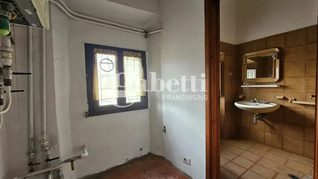 Bagni - Rustic-Style Apartment with Private Garden in Scandicci