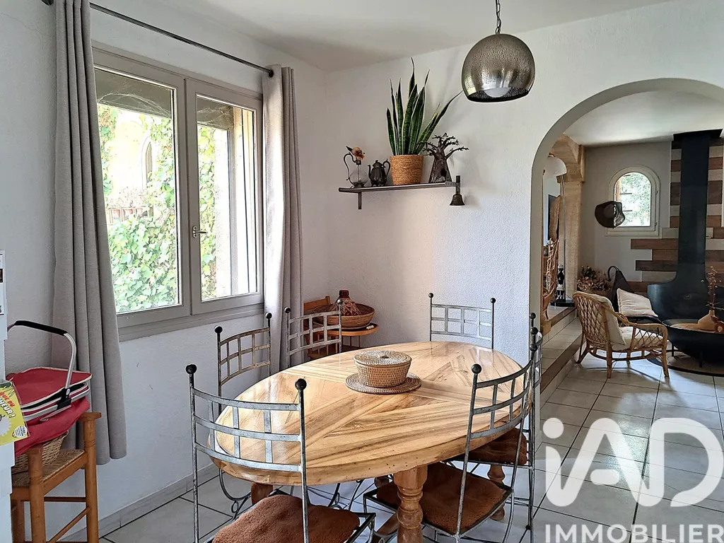 Salle à manger - Propriété avec Vue Vallée du Rhône à Saint-Marcel-d'Ardèche
