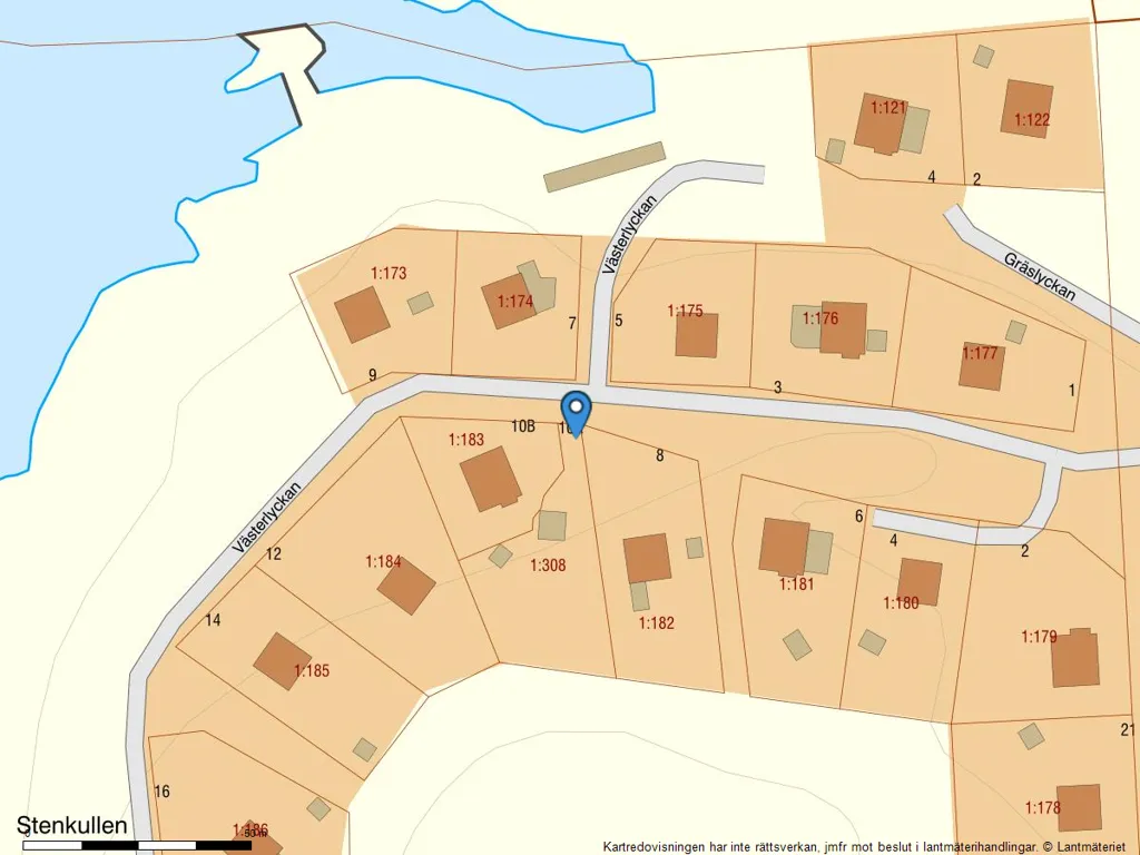 Seaside Plot with Garage in Nötö