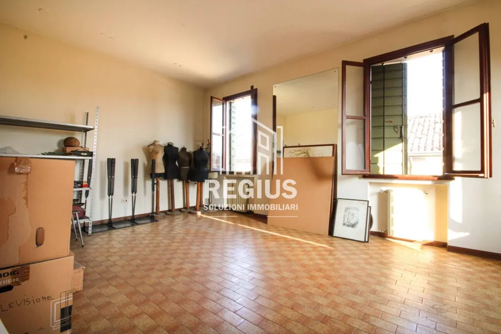 Pièces - Historic Villa with Central Location in Camposampiero
