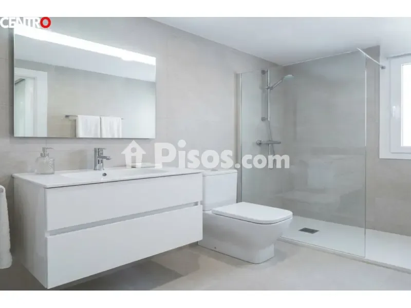 Salles de bain - New Flat with Double Terrace in Albolote