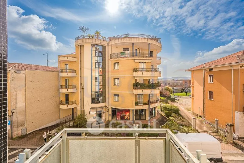 Balcon - Rear-Facing Apartment with Balcony in Cossato