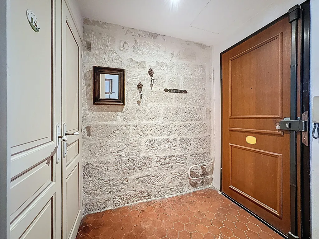 Entrée - Appartement de Charme Provençal à Avignon Intra-Muros
