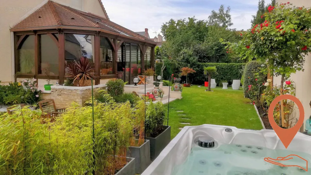 Terrass - Viager House with Spa in Bretteville-sur-Odon