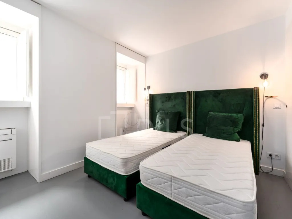 Chambres - Renovated Apartment with Patio in Baixa, Lisbon