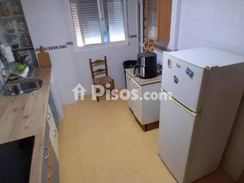 Köök - Spacious Flat with Garage in Mejostilla