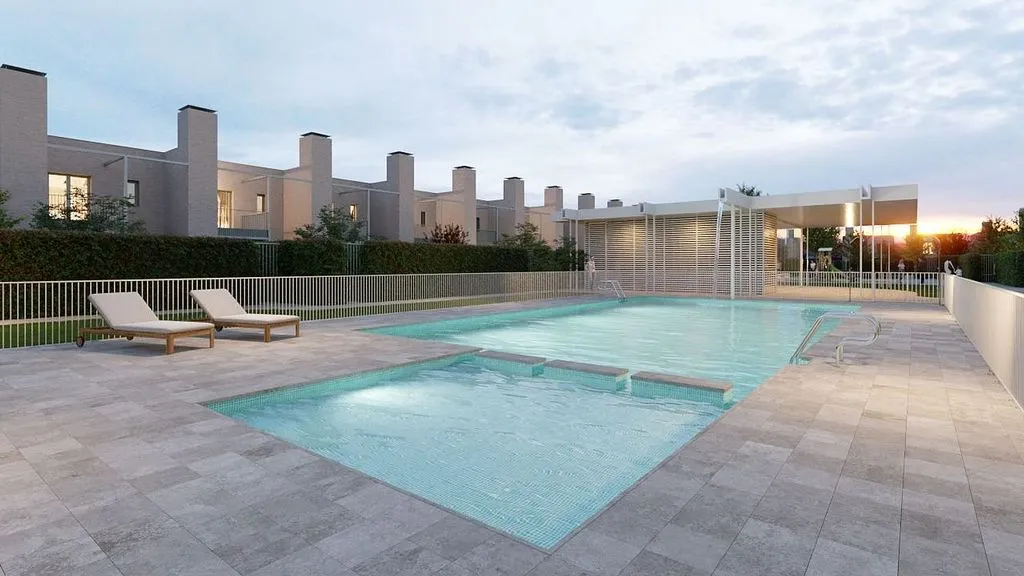 Pool - New House with Pool in SILENE El Peral, Valladolid