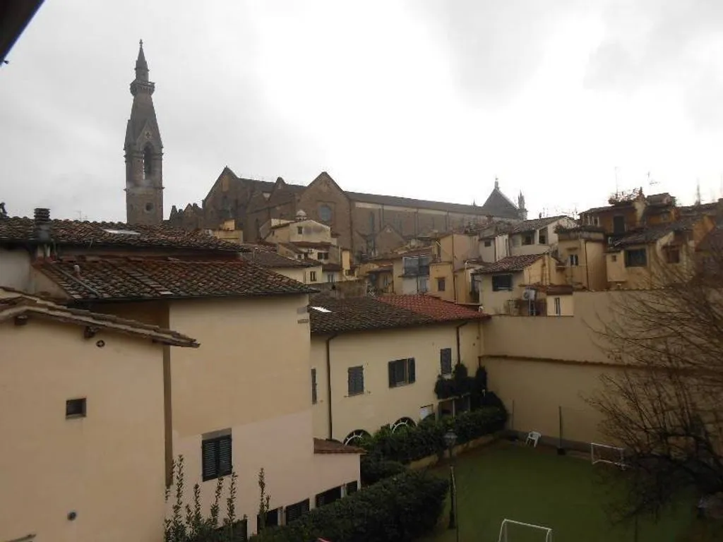 Aed - Luxury Apartment with Historic Features in Florence