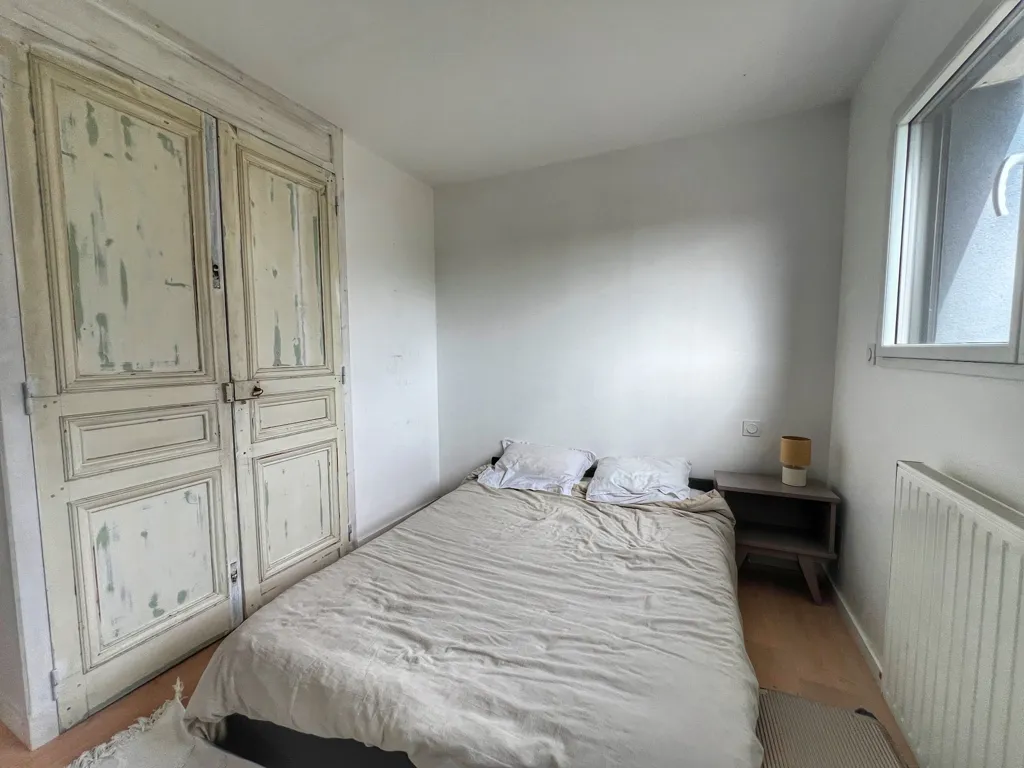 Chambres - Maison Contemporaine avec Terrasse au Centre de Melesse