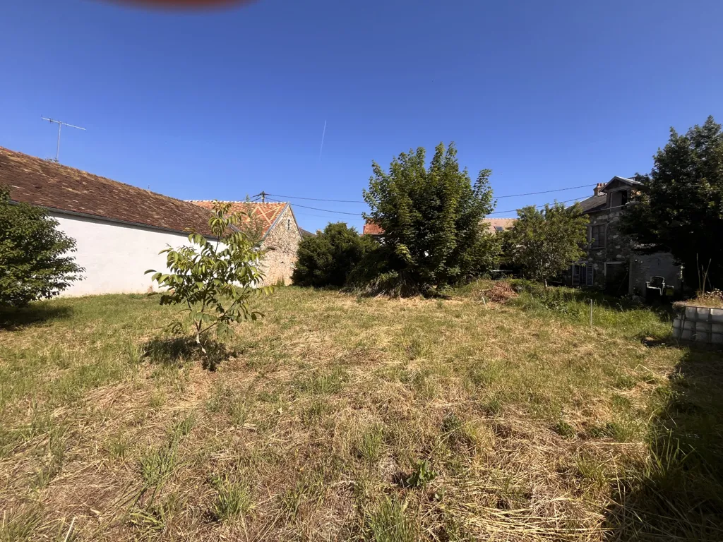 Terrain à Bruyères-le-Châtel