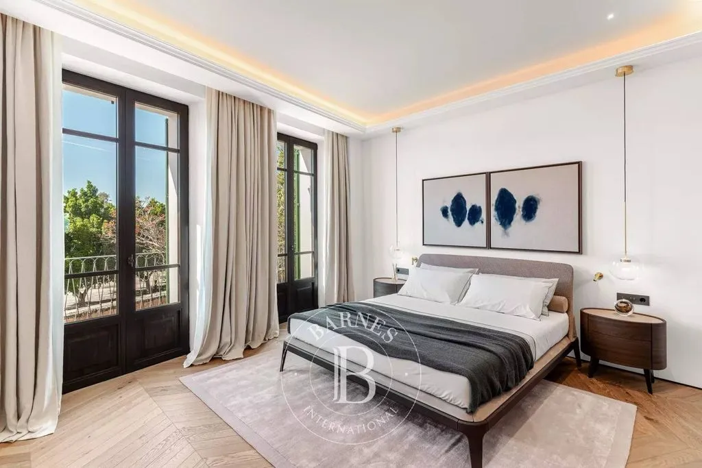 Magamistoad - Restored 18th-Century Villa with Sea View in Palma