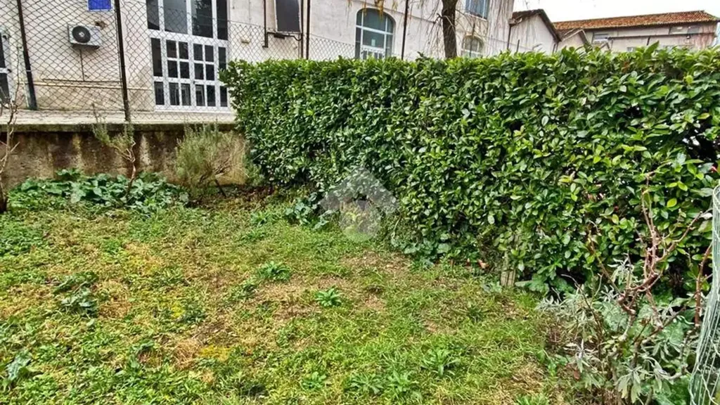 Jardin - Apartment with Terrace in Fabriano