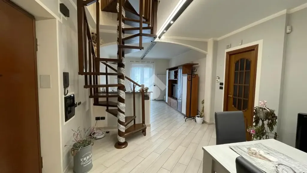 Söögituba - Apartment with Garden in Rivalta Di Torino