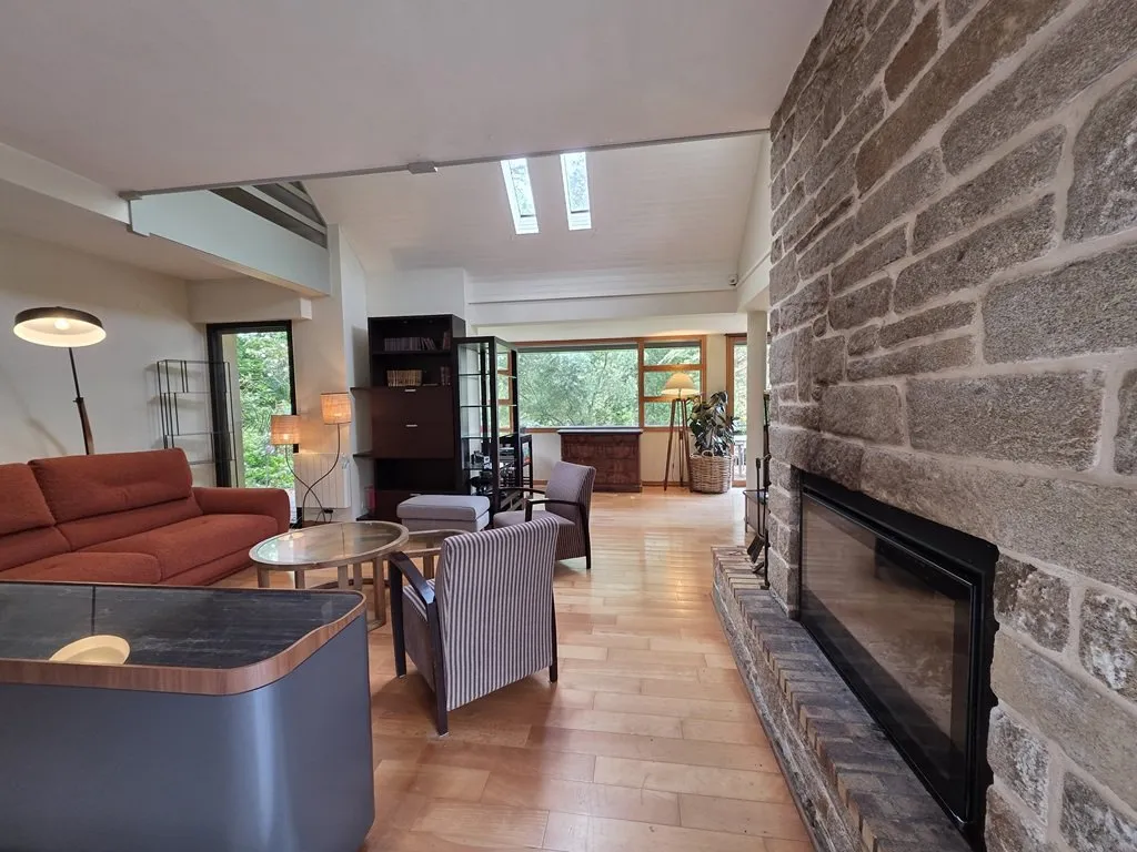 Séjour - Maison d'Architecte avec Jardin Clos à Quimper Sud