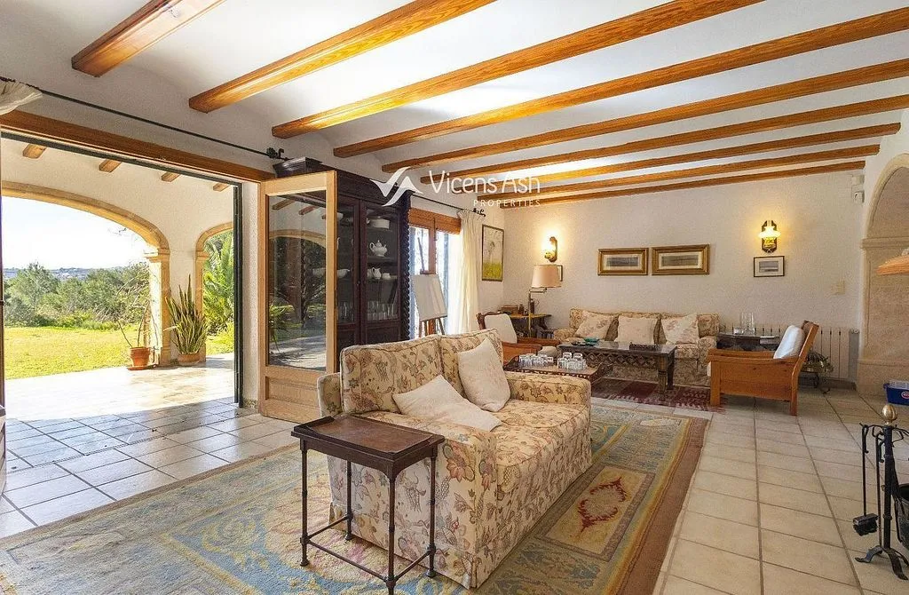 Living Room - Villa with Pool and Terrace in Jávea