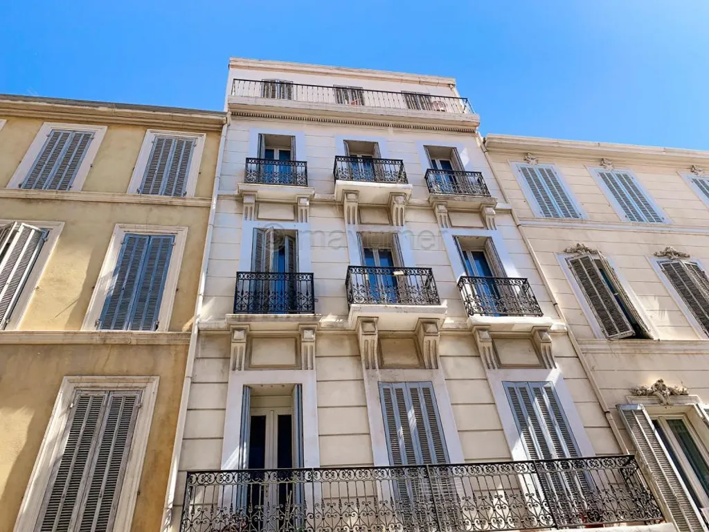Exterior - Duplex Flat with Balconies in Marseille