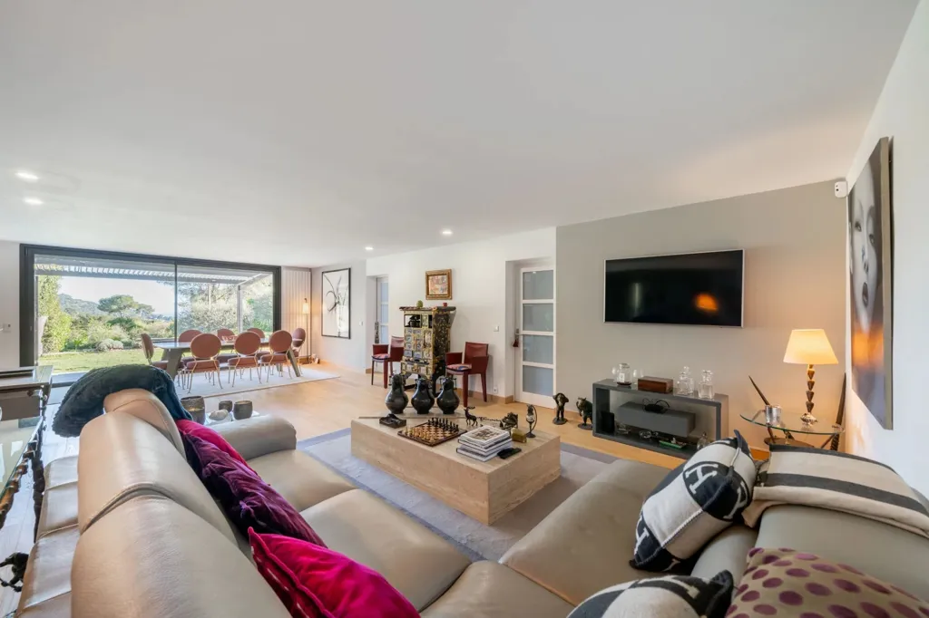 living_room