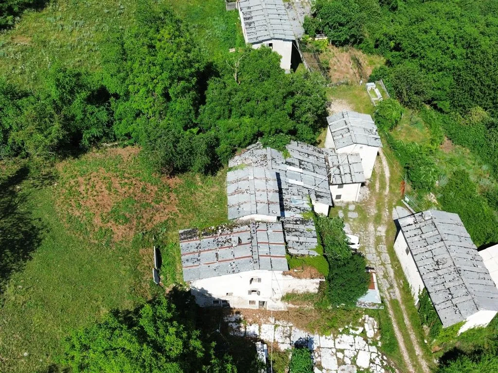 Vue aérienne - Rustic Home with Large Land in Fumane