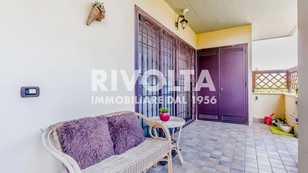 Balcon - Terraced Villa with Panoramic Terrace in Guidonia Montecelio