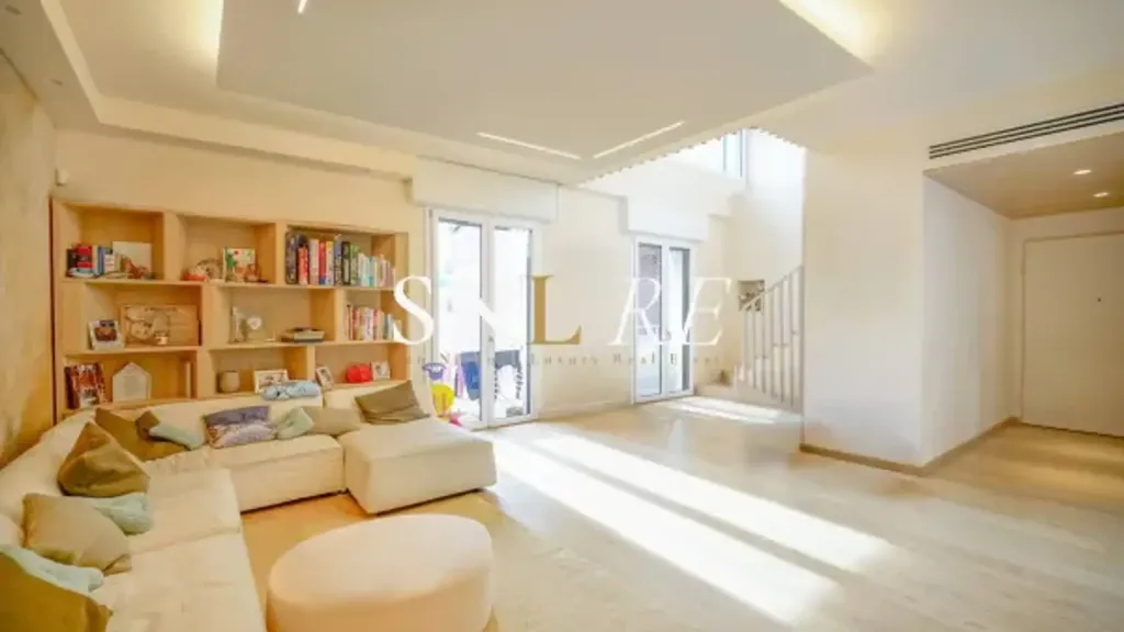 Elutuba - Rustic Attico with Terraces in Florence