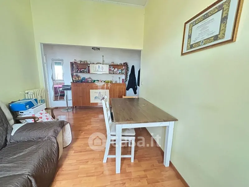 Elutuba - Bright Apartment with Balcony in Potenza