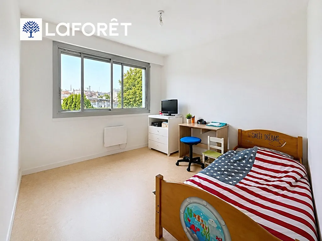 Camere da letto - Duplex Apartment with Parking in Lorient Centre