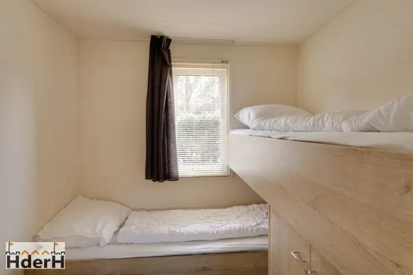 Magamistoad - 3-Bedroom Chalet with Garden in Harderwijk