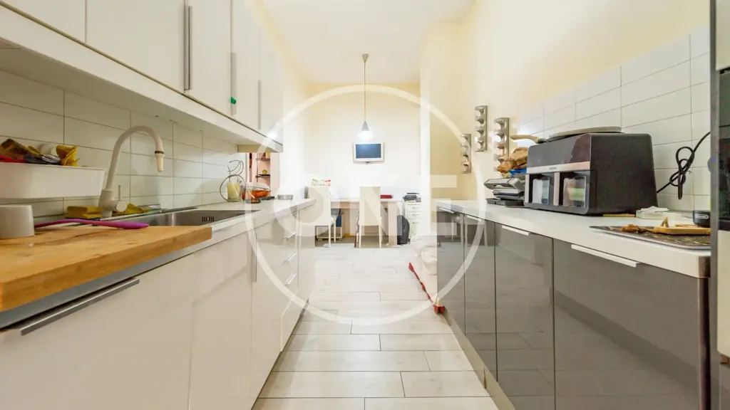 Kitchen - Ristruttured Apartment with Large Terrace in Rome