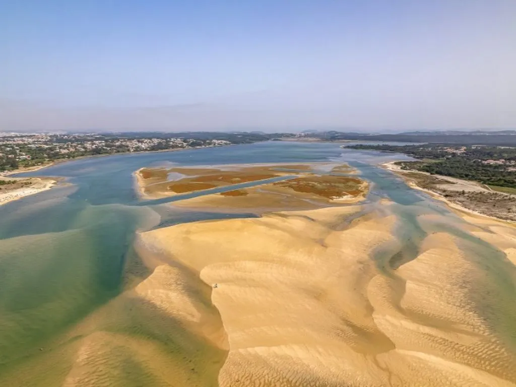 Hotel Development Plot near Obidos Lagoon